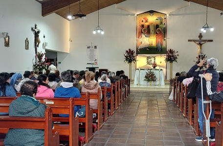 encomendándonos
